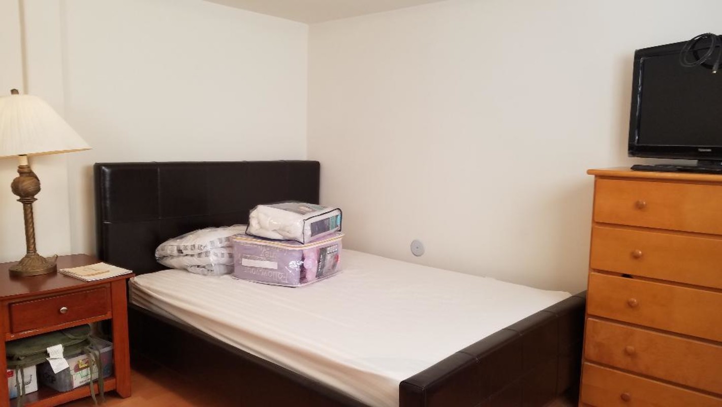  Bedroom2(Full Room)  -  San Francisco Rooms 旧金山两间单房出租  - Gallery -  1