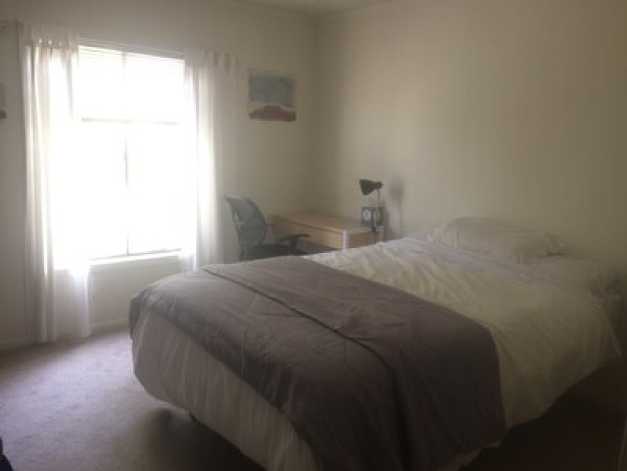 Beautiful room in 2 bedroom SF home