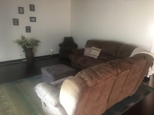 Room in a Quaint Neighborhood - Gallery - 6