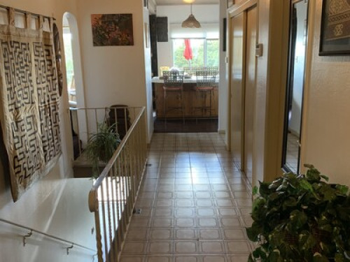 Room in a Quaint Neighborhood
