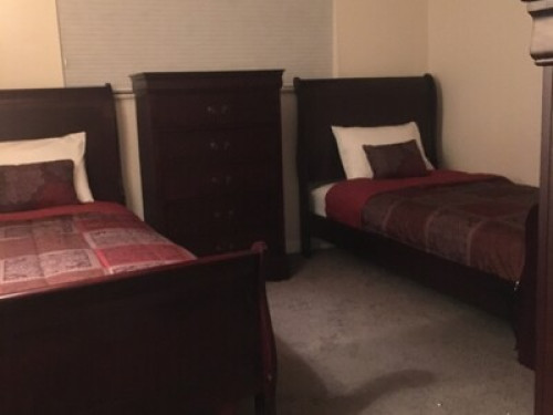 Room in a Quaint Neighborhood