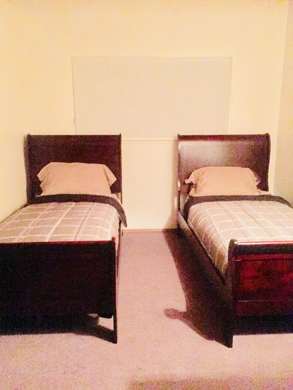 Large Room With Lots Of Light(Single Bed) - 1