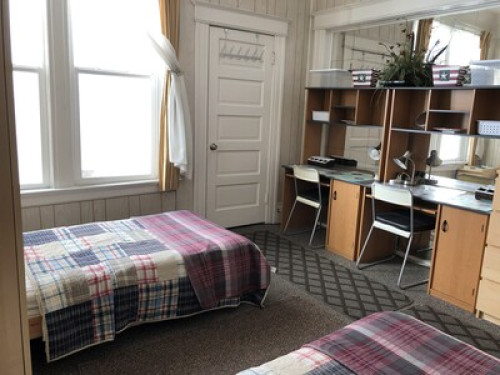 Nice location & clean homestay!