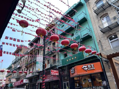 Friendly house in SF Chinatown