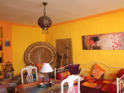 Beautiful Room in Typical House! - Gallery - 14