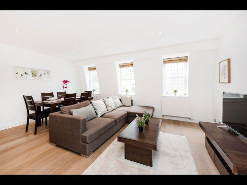Shorts Gardens, London - Gallery - 6