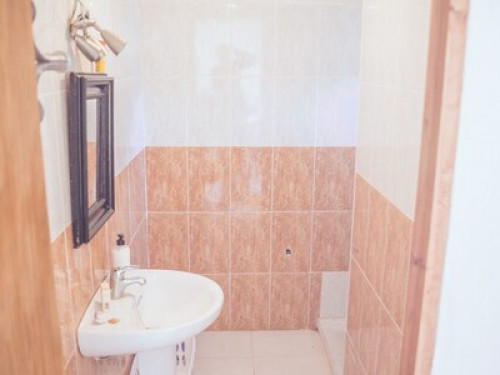 Eco rental pool, mountain & seaview