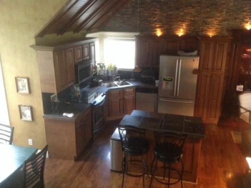 AWSOME LIVING