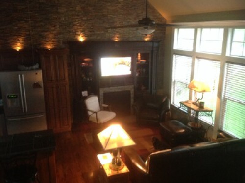 AWSOME LIVING