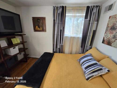 Guest Room 3 mi to the White House - Gallery - 10