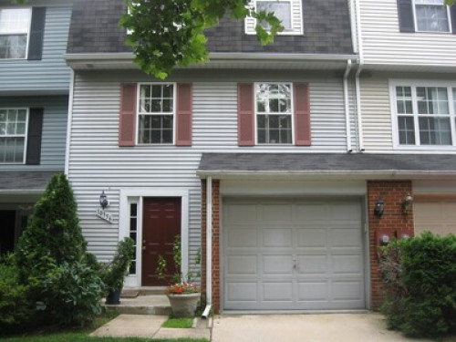 Master Bedroom/Private Bath