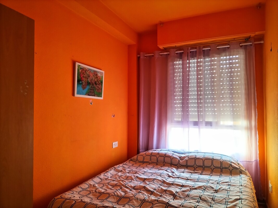 Medium To Small Room..(Single Bed) - 1