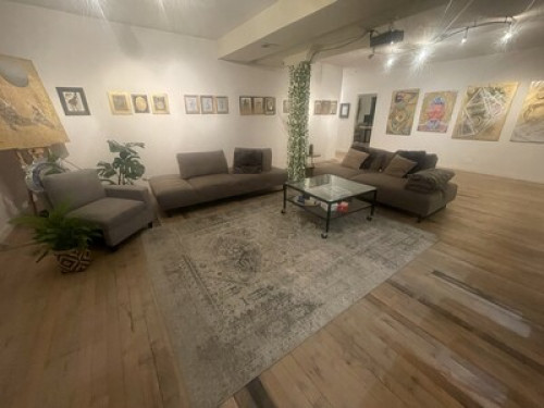 Artist Warehouse Flat - Gallery - 18