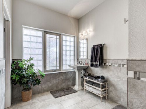 Artist Warehouse Flat - Gallery - 22