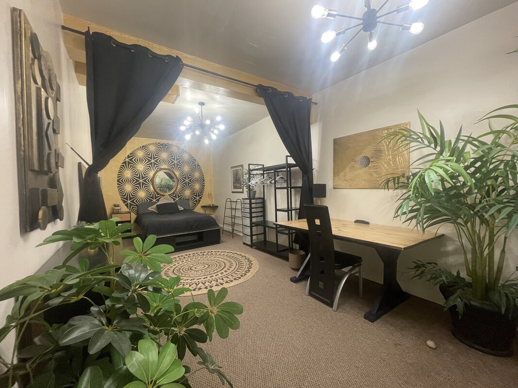 Gold Room(Full Room) - 1