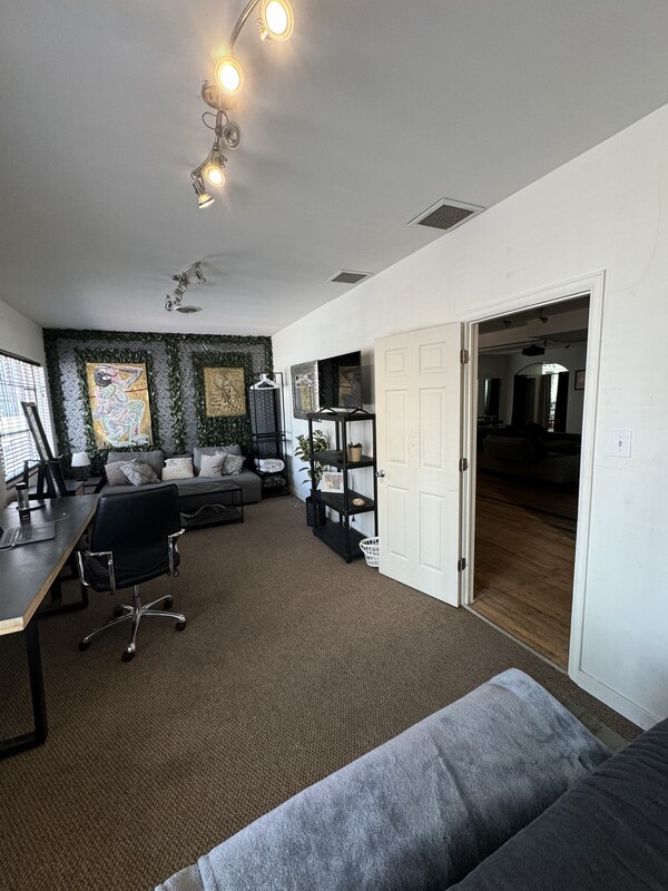 Silver Room(Full Room) - 1