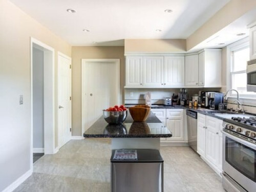 Quiet, clean suburban home - Gallery - 29