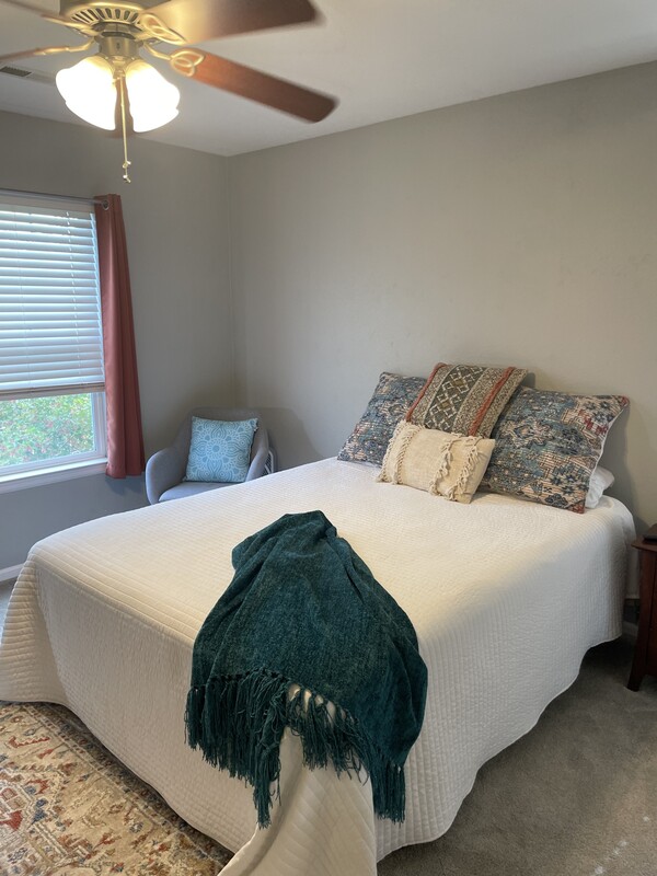 Upstairs Bedroom(Full Room) - 1