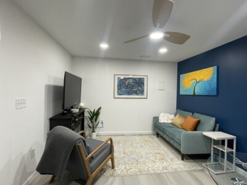 Cozy Basement Apartment