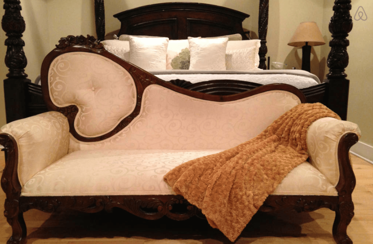 Master Bedroom (3rd Floor)(Full Room) - Luxury Townhouse for Pope Visit - Gallery - 1