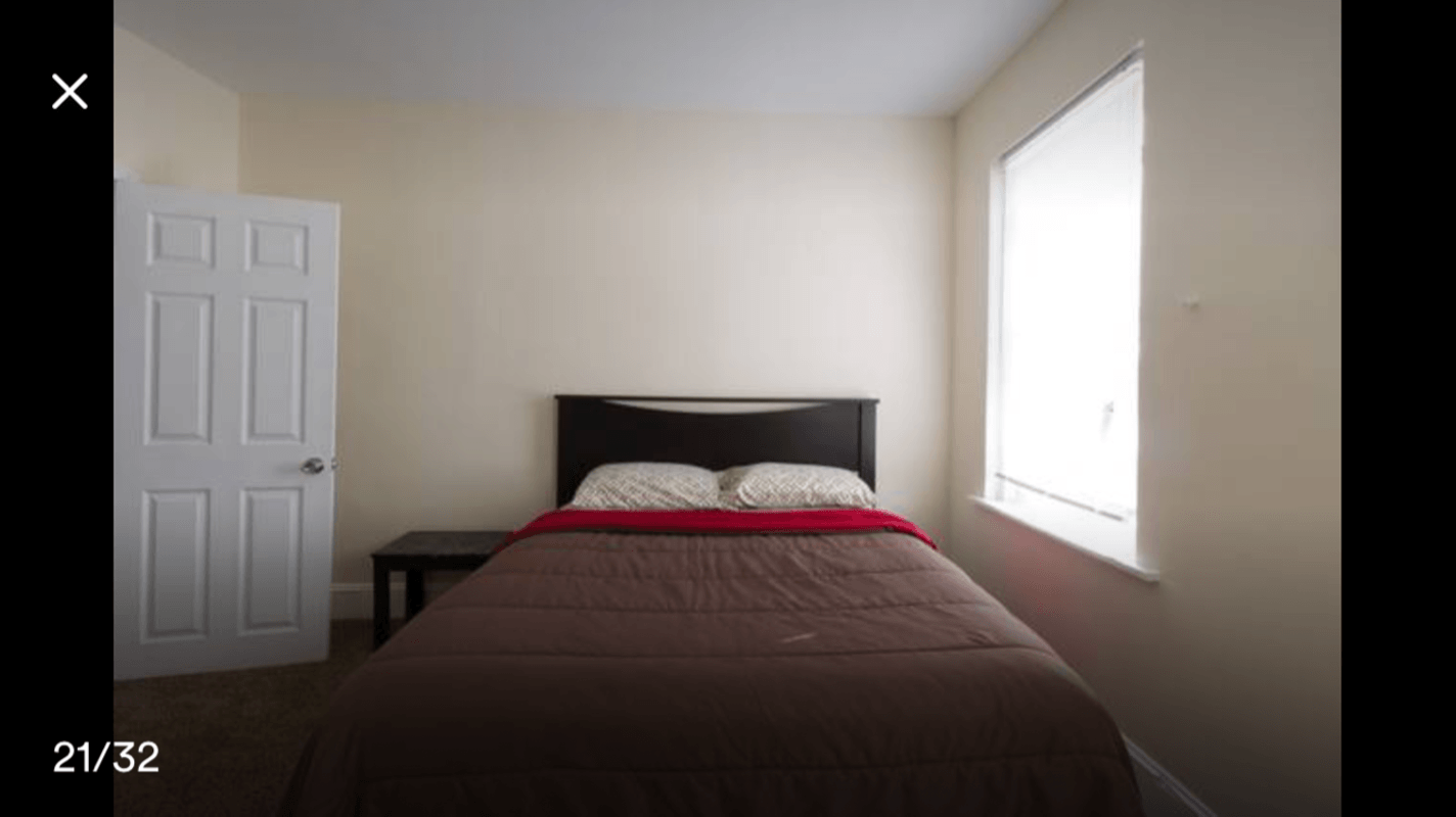  Libra Room(Full Room)  -  The Palace in West Philadelphia  - Gallery -  1