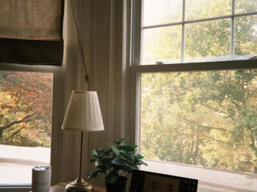 Historic block, quiet room