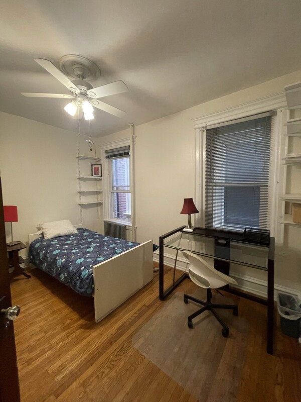 Middle 2nd Fl(Full Room) - Historic block, quiet room - Gallery - 1