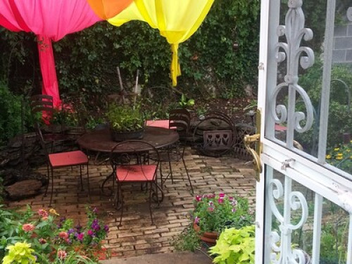 Friendly Place_ Historic Germantown - Gallery - 4