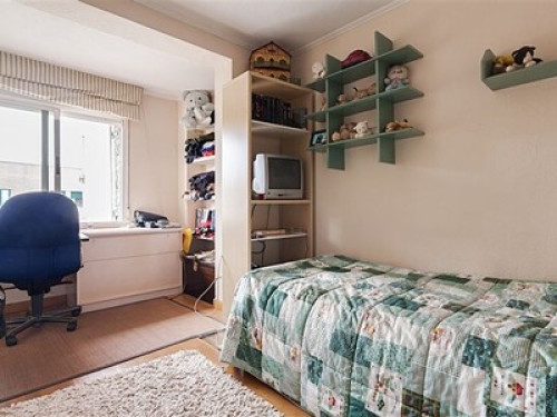 Rent a room in a house with garden