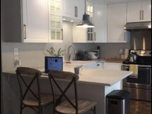 Private Room & Bath for 1-4 mo rent