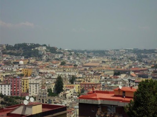OSPITARE IN FAMIGLIA A NAPOLI