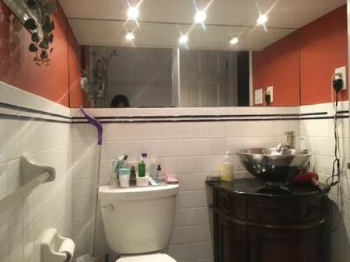 NYC Home Away from Home  * FEMALES OR COUPLE ONLY* - Gallery - 23