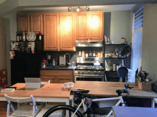 NYC Home Away from Home  * FEMALES OR COUPLE ONLY*