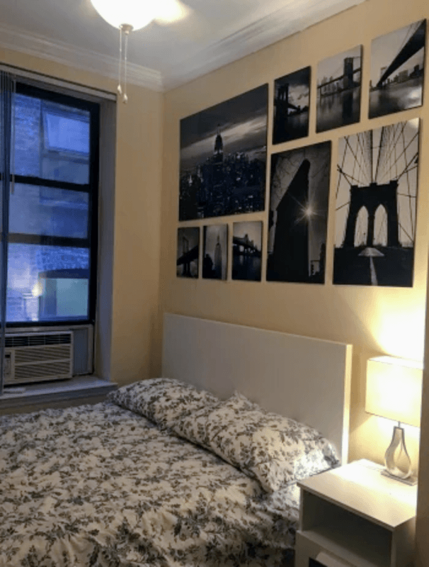 Manhattan Room(Single Bed) - NYC Home Away from Home * FEMALES OR COUPLE ONLY* - Gallery - 1