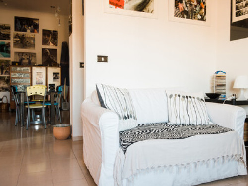 Valeria home