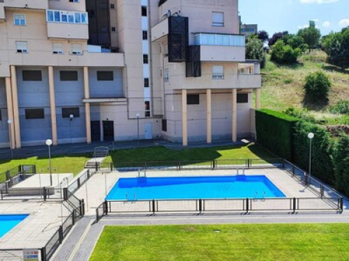 RENT ROOM IN CARING FAMILY