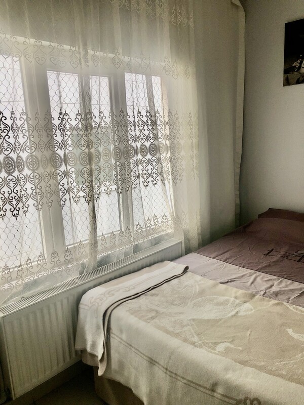 Oda 1(Full Room) - Kadıköy’ün merkezindeki evim - Gallery - 1