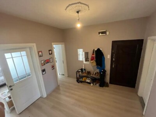 Cozy room w/ kitchen & bathroom