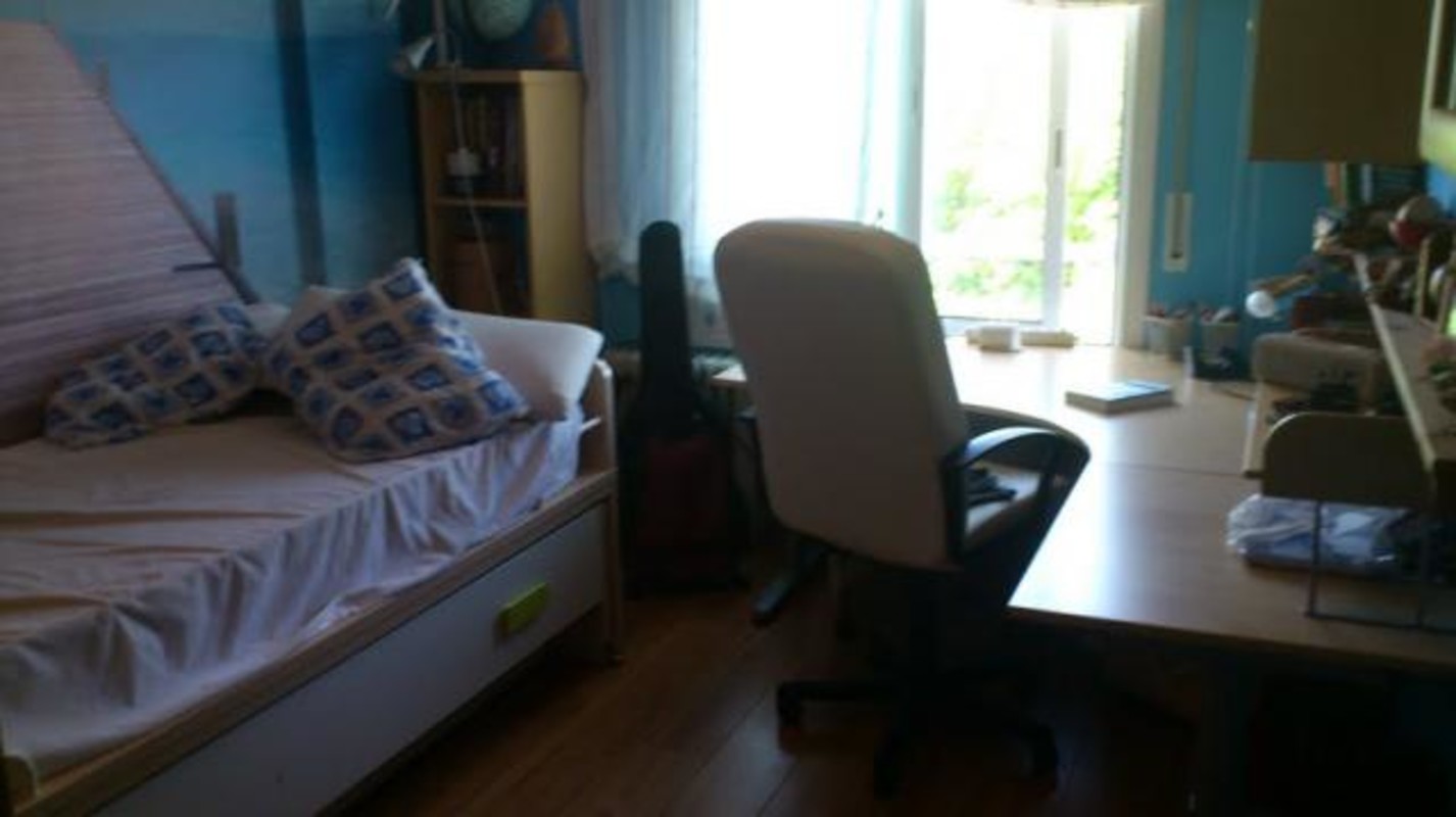  Room 1(Full Room)  -  Quiet home loves meeting new people  - Gallery -  1