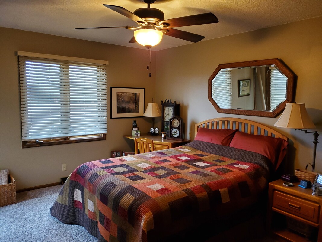 1 Large Bedroom With Private Bath(Full Room) - 1