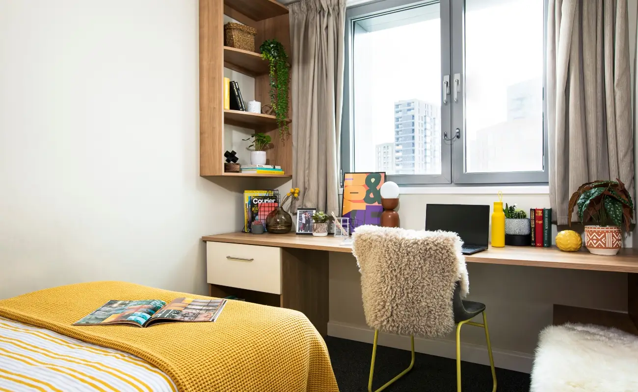 Emily Bowes Court Unite