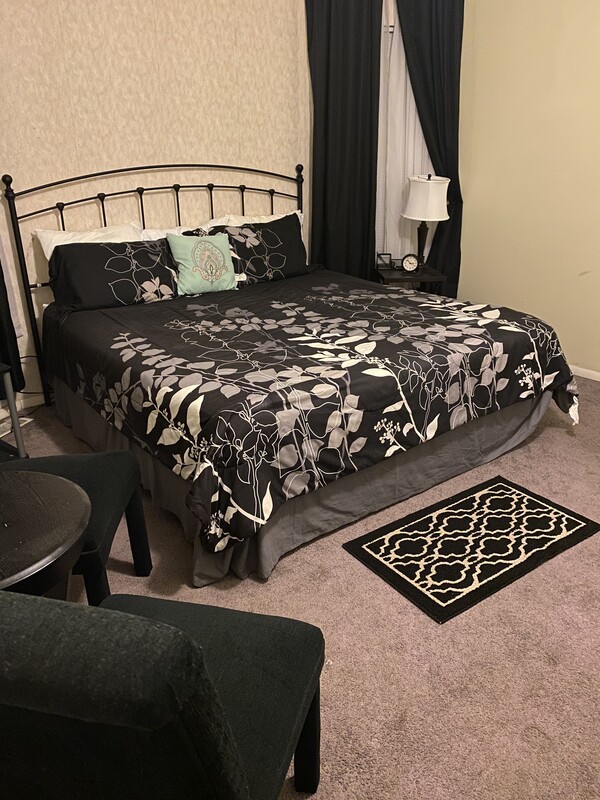 Bedroom 1(Full Room) - 1