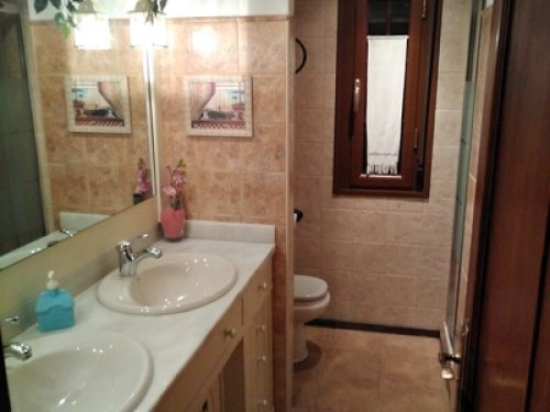 ROOM IN CHALET WITH SWIMING POOL - Gallery - 22