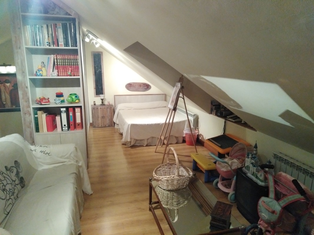  Buardilla(Full Room)  -  ROOM IN CHALET WITH SWIMING POOL  - Gallery -  1