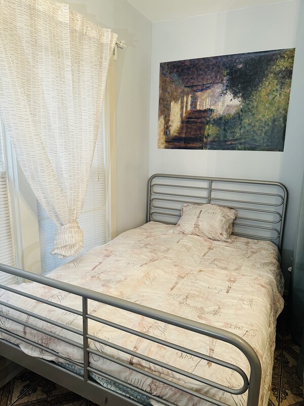 Bedroom (Full Room) - 1