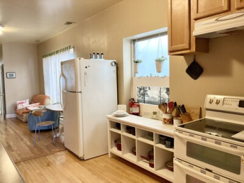 COZY ROOM NEAR ALL UNIVERSITIES 