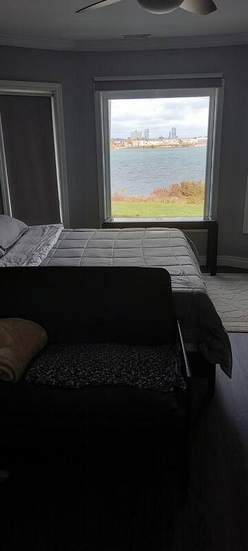 Kingview Room(Single Bed) - 1