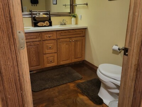 Spacious fully furnished Bedroom, O