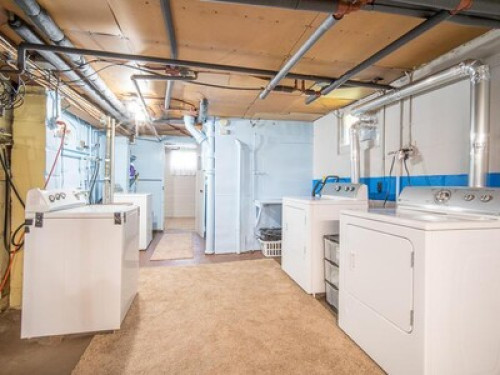 Awesome Upper Duplex in Bay View  - Gallery - 12