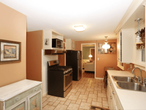 Furnished 1 bedroom